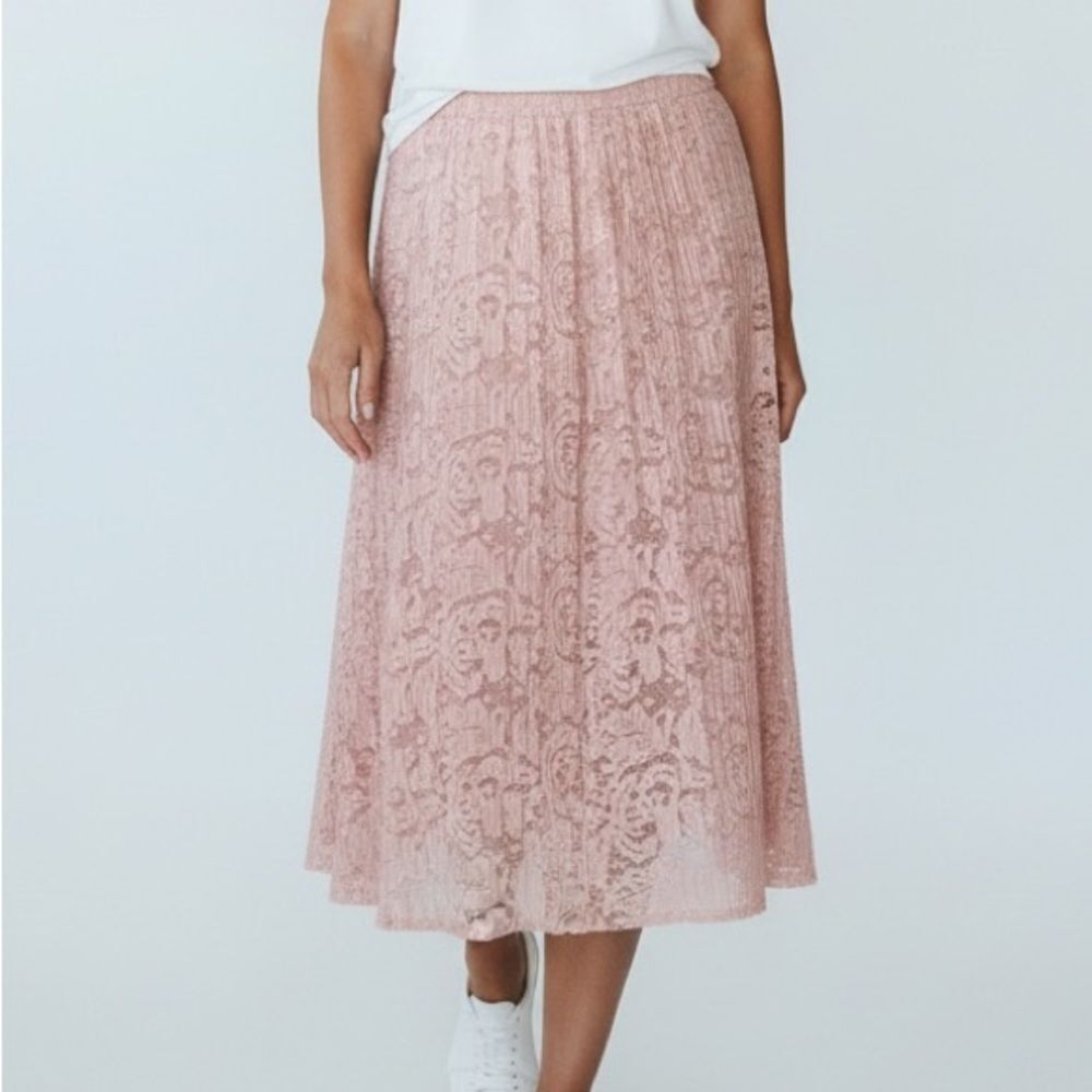 NWT Adrianna Papell Pleated Lace Pull-on Skirt in Champagne Size Small